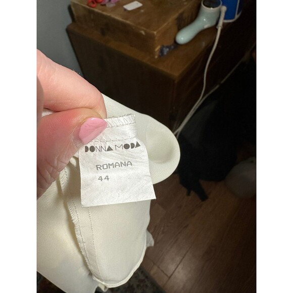 Donna Moda Embroidered Tank top - Picture 6 of 6